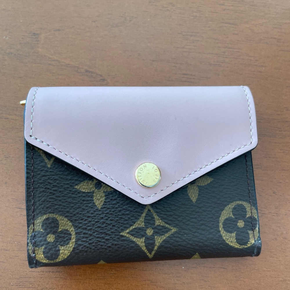 Louis Vuitton Zoe Wallet
